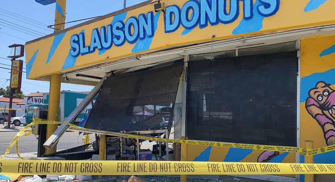 Car Crashes Into Slauson Donuts Causing Damage To Iconic Shop